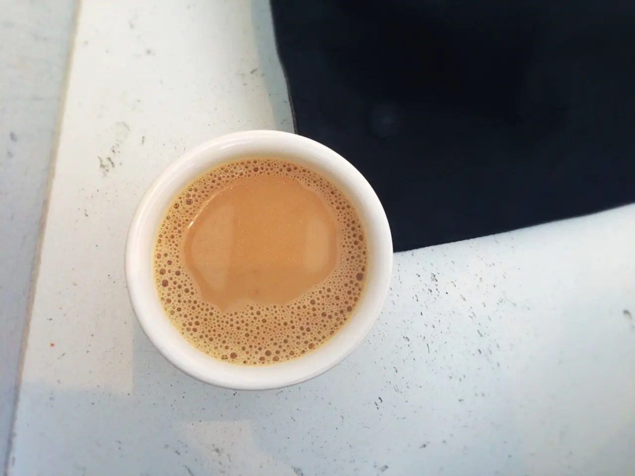 The Surprising Truth Behind the Amber Color of Thai Tea: It's Not Naturally Occurring