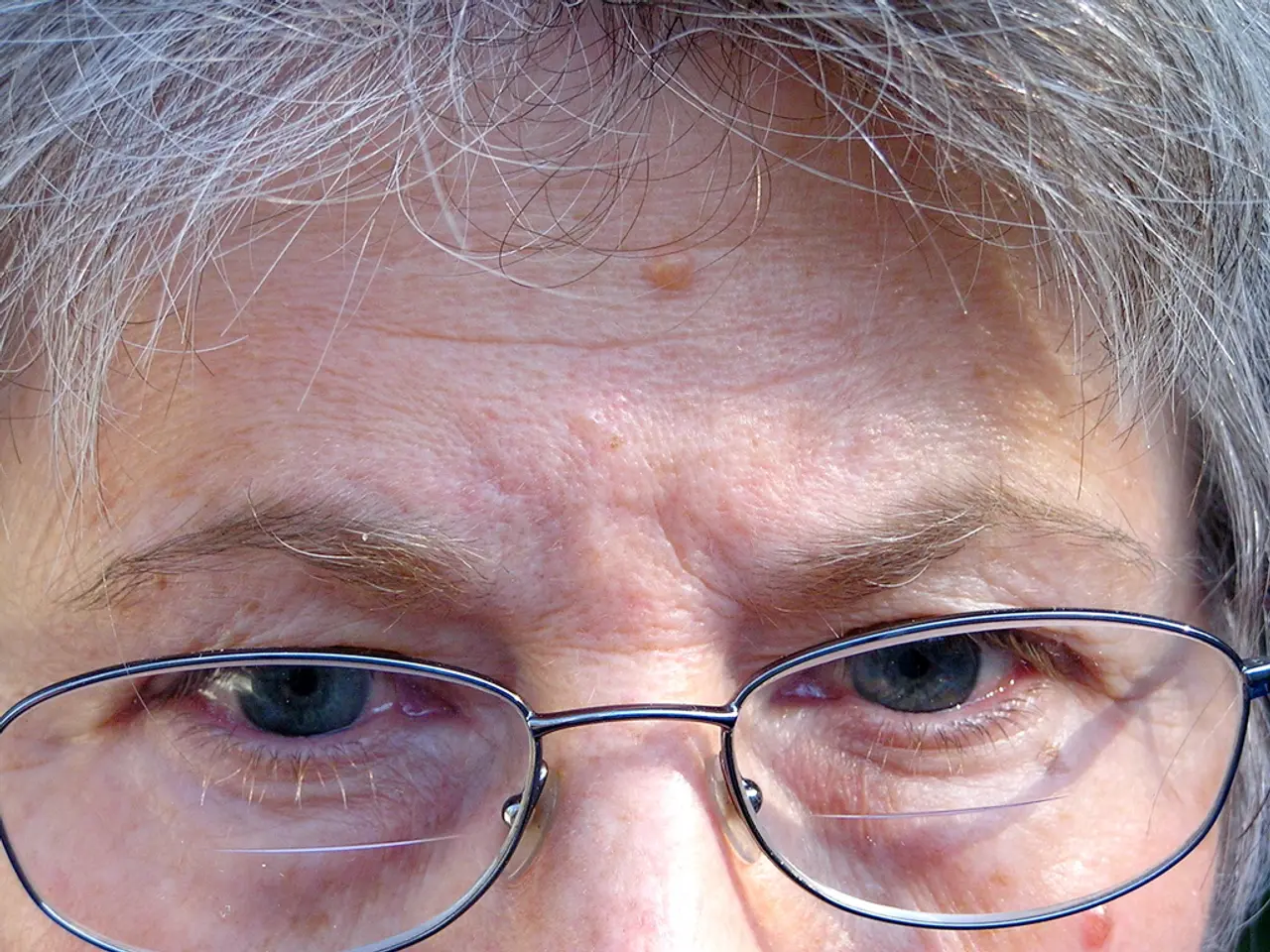 Federal regulatory body endorses VIZZ eye drops, offering 10 hours of keen up-close vision