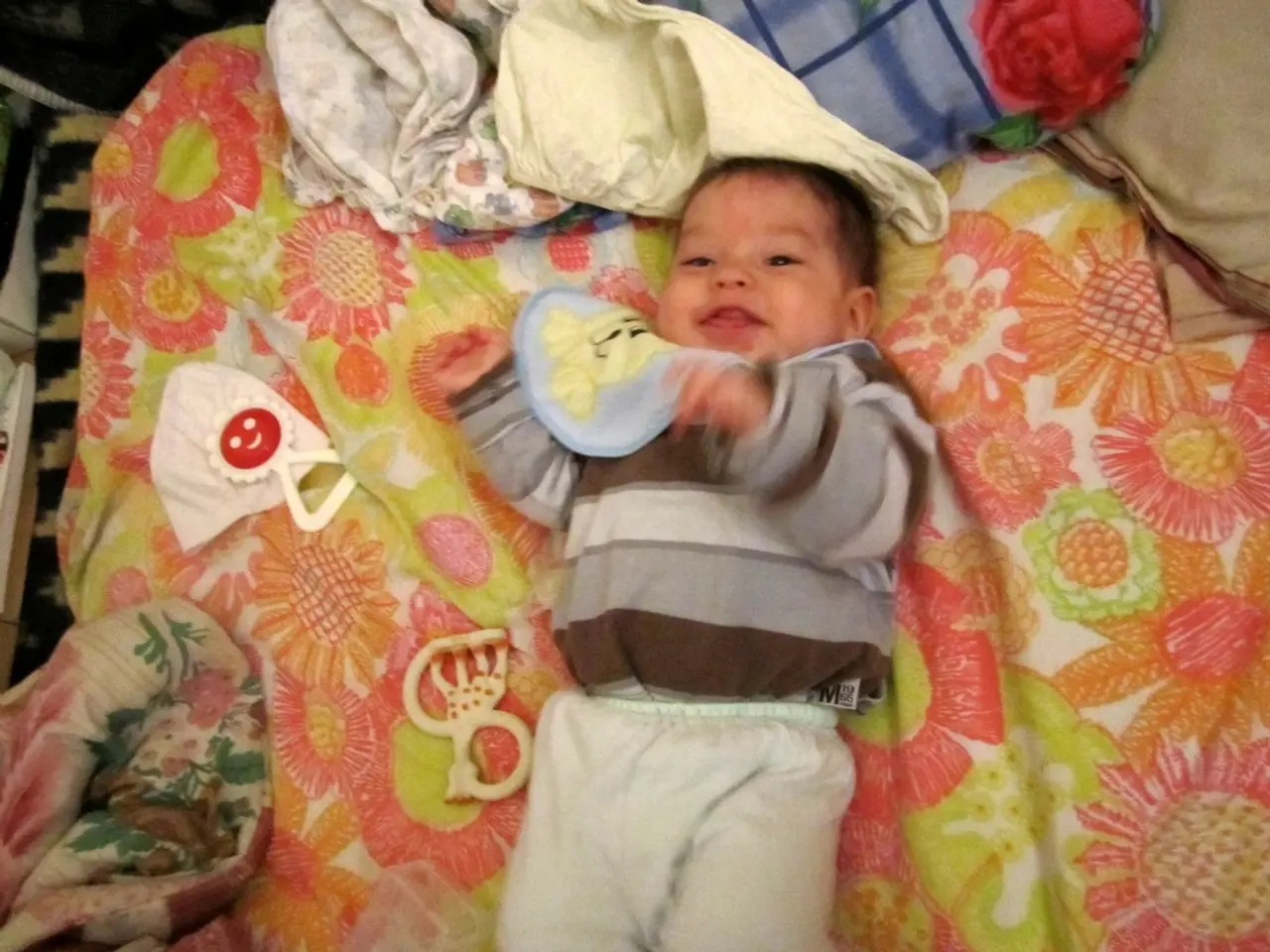 Comprehensive Handbook for New Parents: Necessary Equipment, Step-by-Step Guides, Advice, and...