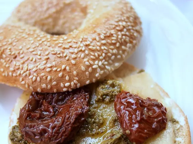 Dietitian's Cost-Conscious High-Protein Substitutions Revealed: Insights on Money-Saving Food Swaps