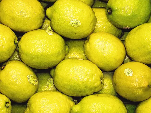 Lime: Nutritional information, health advantages, and dietary applications
