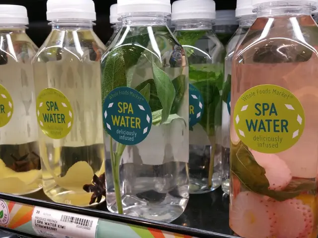 Racing champions of the Tour de France vouch for a mysterious "elixir"