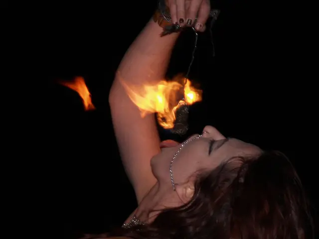 Searing Sensation: Understanding its Origins, When Medical Attention is Necessary, and Remedies