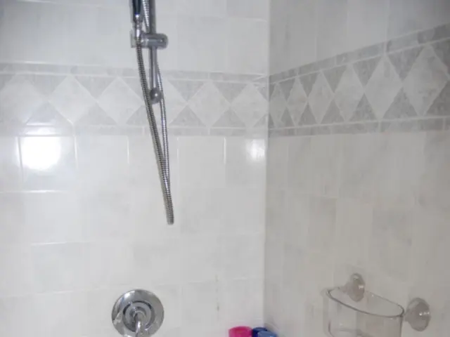 Shower-induced Itching: Understanding the Causes and Providing Relief Strategies