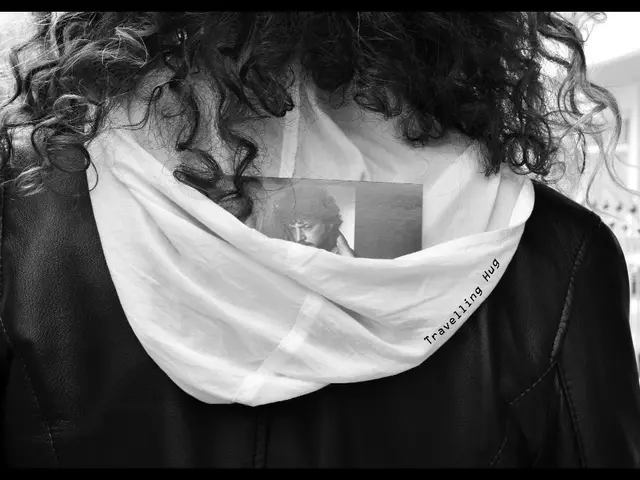 Identifying a Surplus of Negative Individuals in Your Sphere: Recognition and Coping Strategies