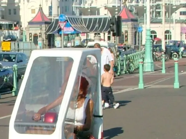 Speeding driver in Kurgan region penalized for neglecting seatbelt usage