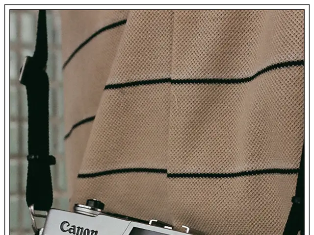 Narrowed Spine in Neck Region: Signs, Remedies, and Physical Activities