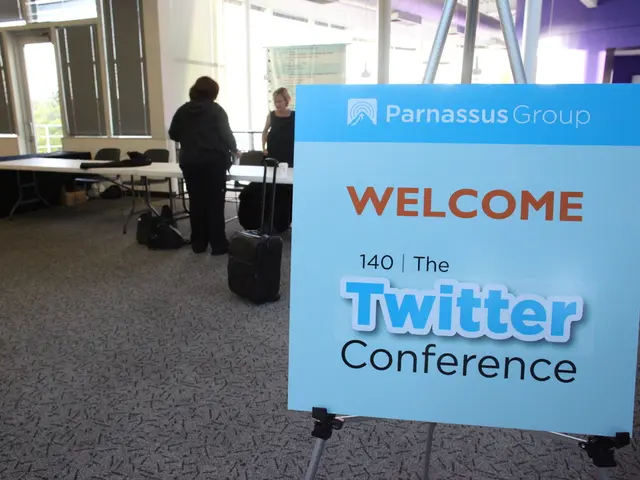 Interaction Psychology Unveiled: The Impact of Immediate Responses on User Encounters