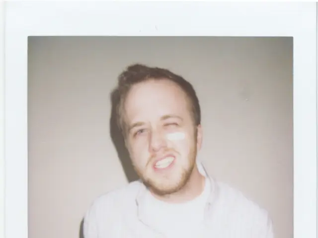 Eye exercises for dryness relief: Techniques to perform and options for alternatives