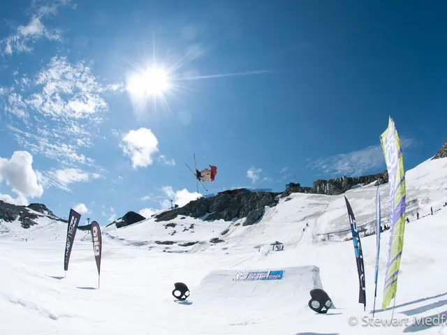 Medical practitioner operating on mountain peaks found culpable for homicide.