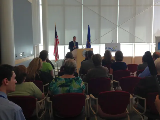 Proposal demanded by the Commission for a directive aiming to shield workers from hazards...