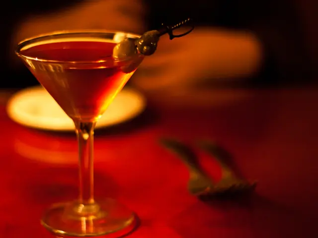 Cancelled canned pears due to presence of lead and cadmium