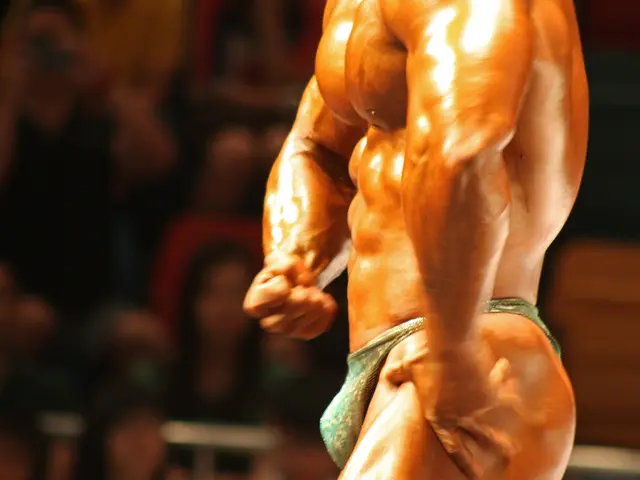 Unappreciated bodyweight workout for biceps development: Sphinx push-ups