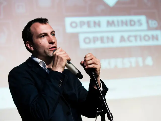 "New Technology Successfully Interprets Inner Thoughts with an Accuracy of up to 74%"