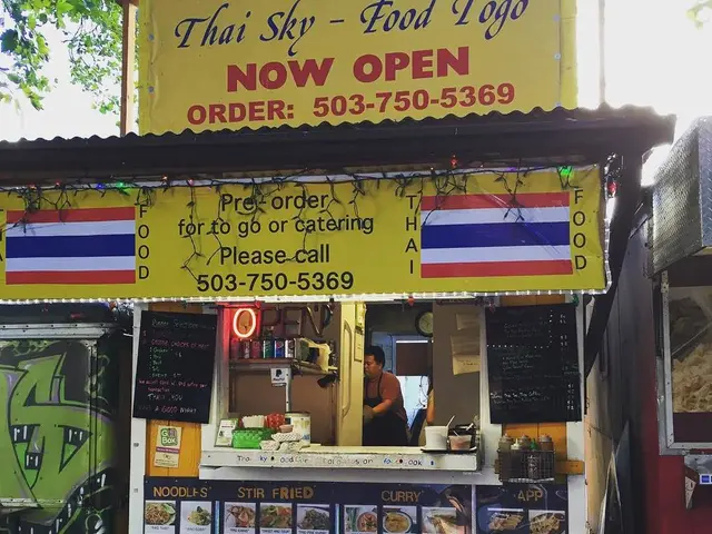 Maintaining natural charm: Employing organic preservatives in personal care products