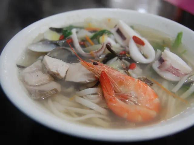 Urgent advisory issued: Swiftly wash plums with white coatings to avert potential contamination