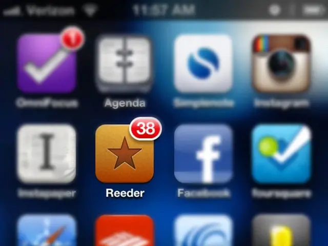 Tool for assisting adolescents in combating internet overindulgence