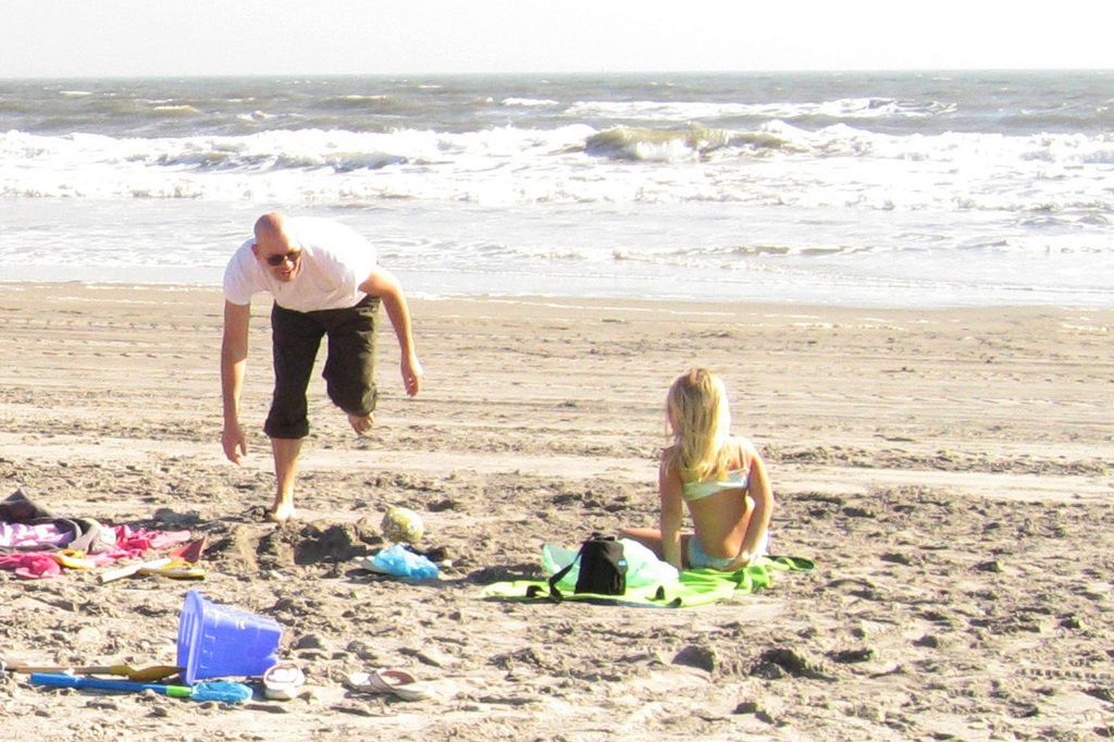 Photo portrayal of alleged criminal activity involving suspects, John Doe and Jane Smith, in the unlawful hacking of confidential government files.